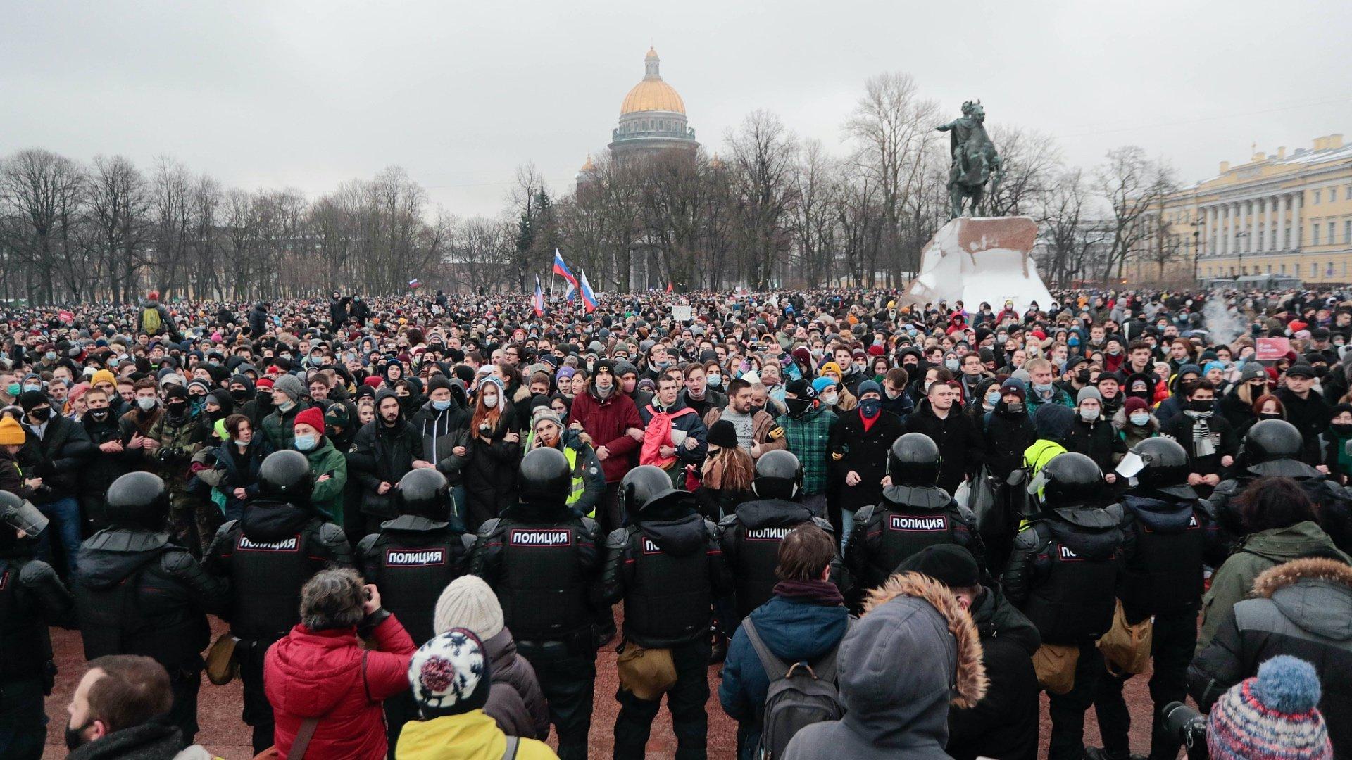 Где 23 февраля состоялся митинг народной воли. Протесты 23 января 2021 в Санкт Петербурге. Митинг Навального 23 января 2021 Москва. Митинг Навального в СПБ 2021. Митинги в Санкт-Петербурге за Навального в январе 2021.